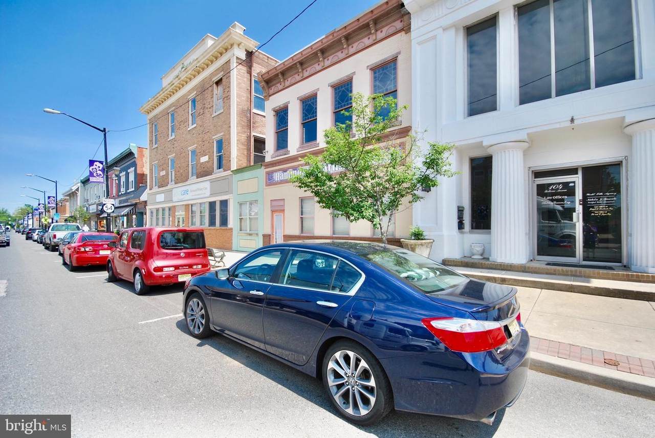 111 Vine Street - Photo 1