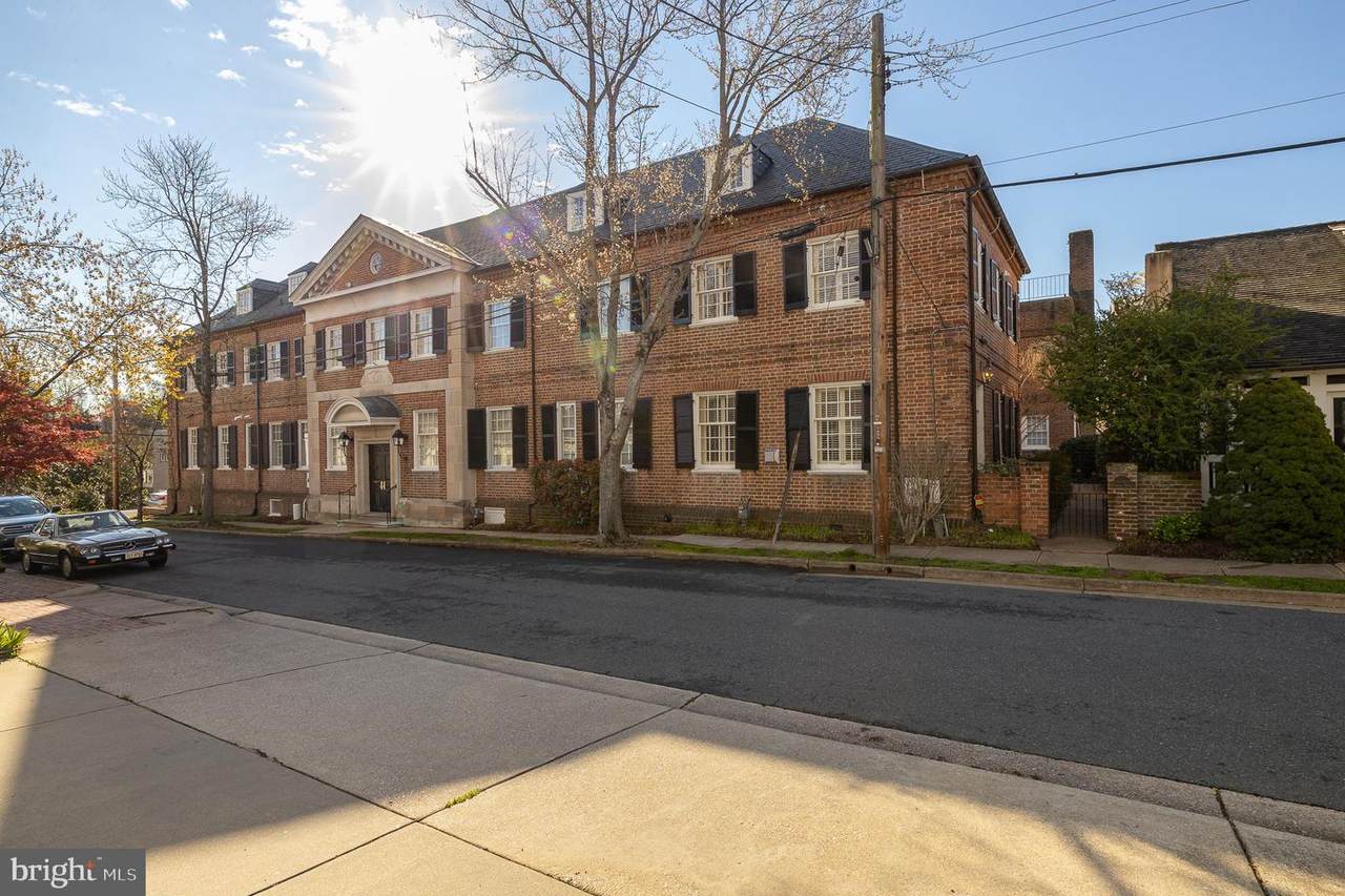 100-A Fauquier Street - Photo 1