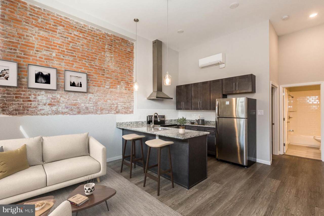 707 Girard Avenue - Photo 1