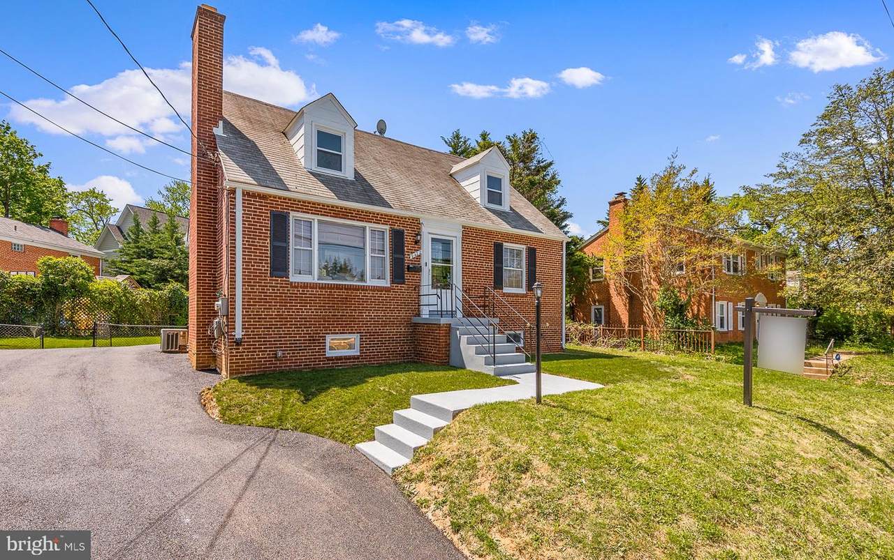9422 Old Georgetown Road - Photo 1