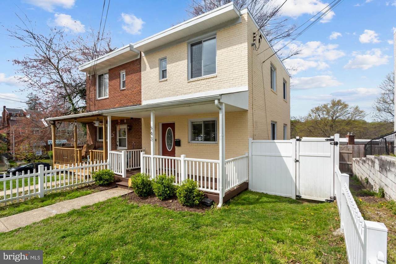 543 Hilltop Terrace - Photo 1