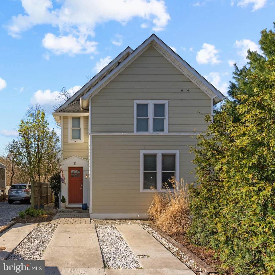 31 Rosemary Street - Photo 1