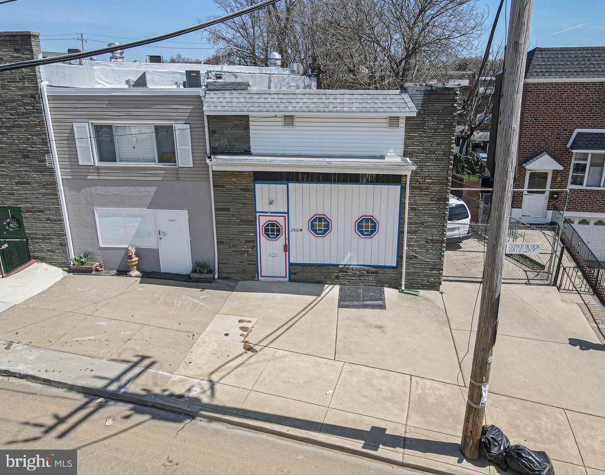2801 Tremont Street - Photo 1