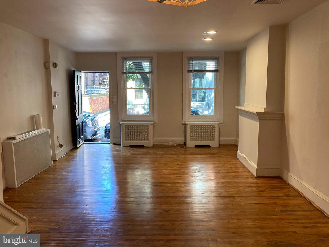 269 21ST Street - Photo 1