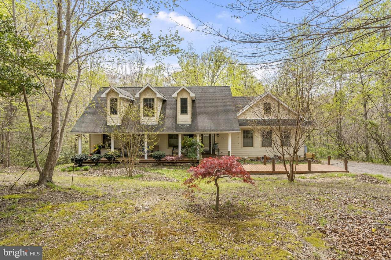 295 Valerie Lane - Photo 1