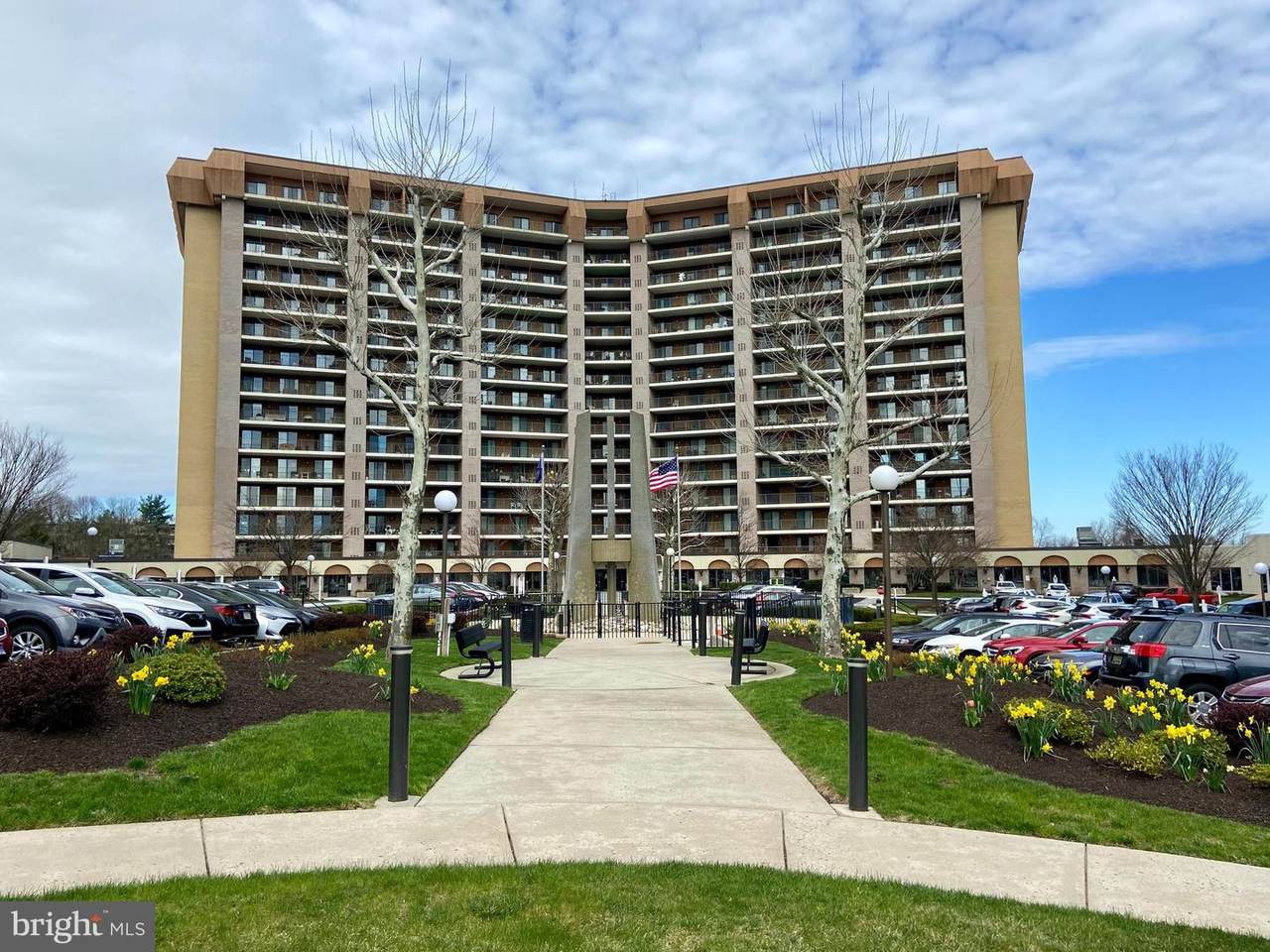 20127 Valley Forge Circle - Photo 1