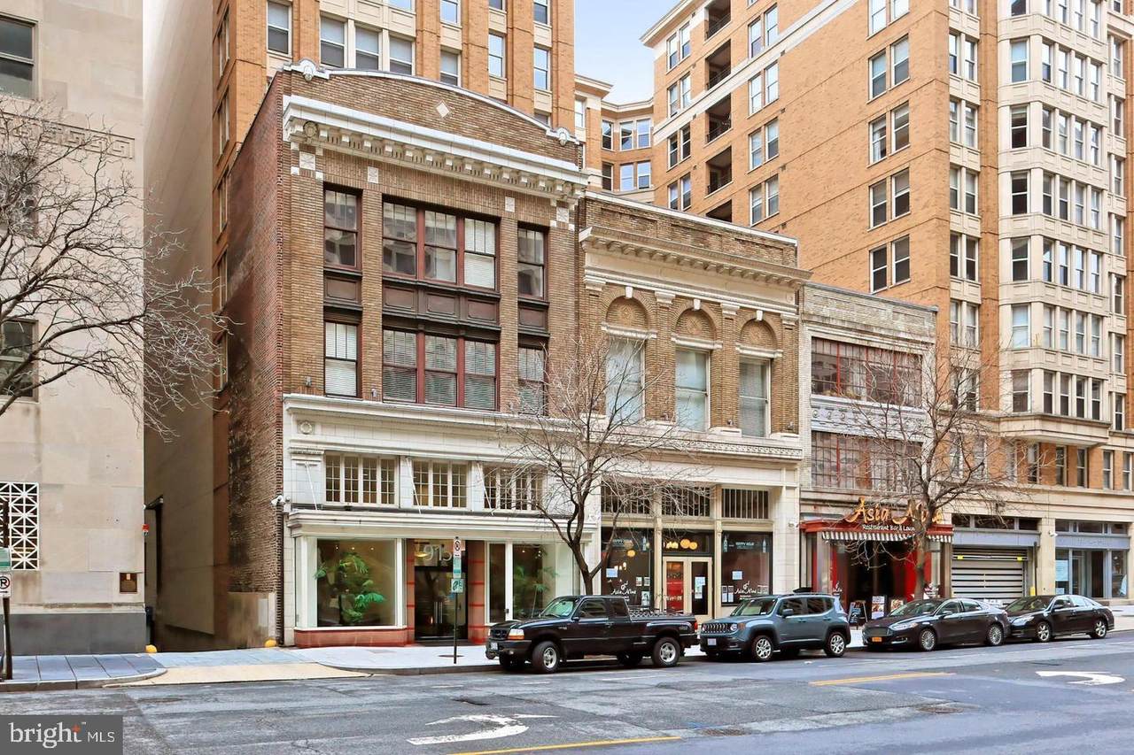 915 E Street - Photo 1