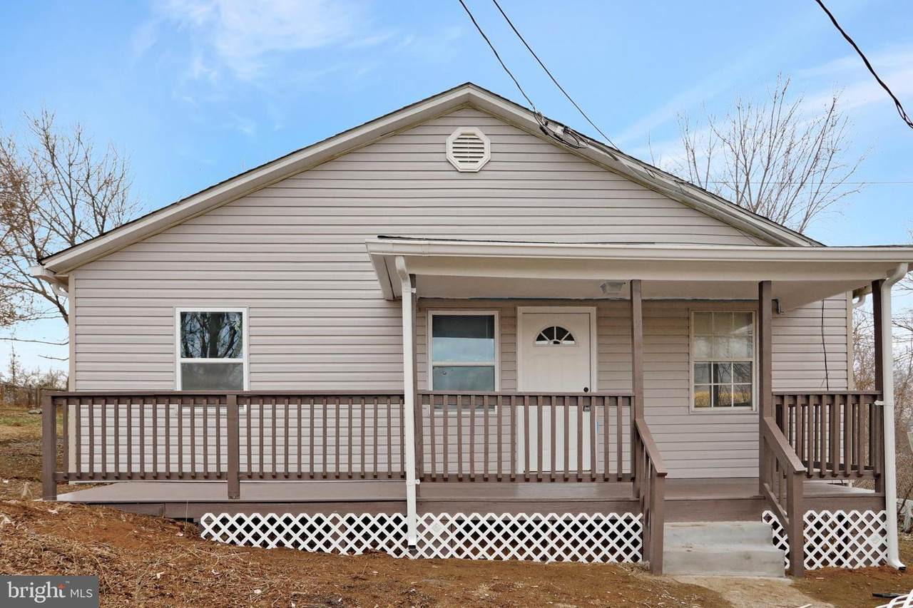 40 Clems Drive - Photo 1