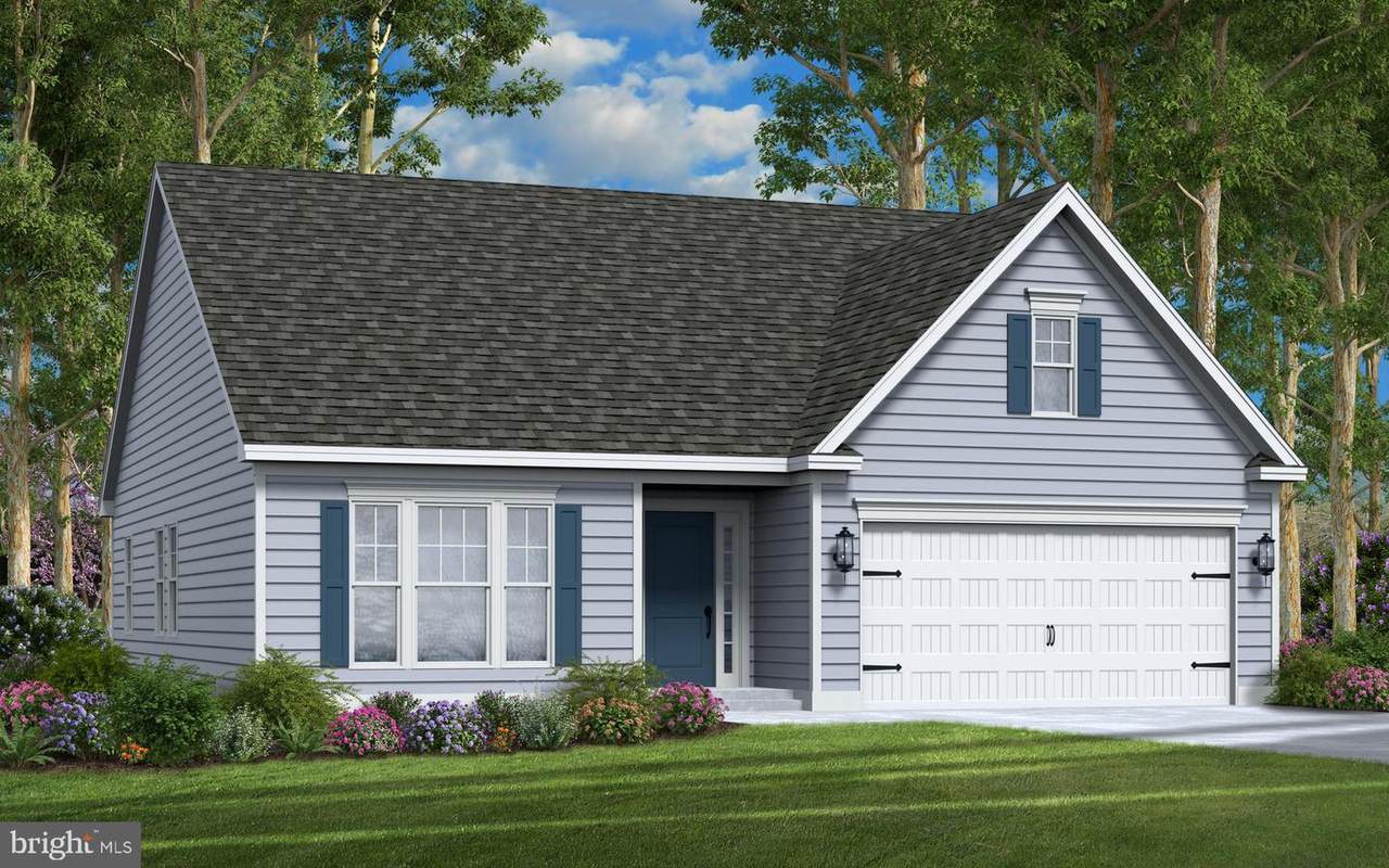 105 Paige Loop - Photo 1