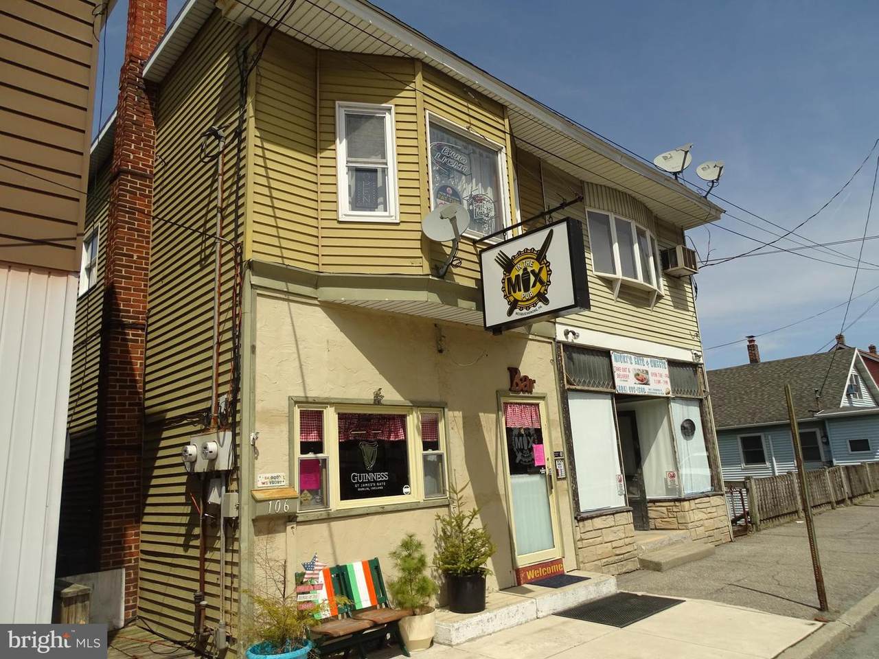 106 Catawissa Street - Photo 1