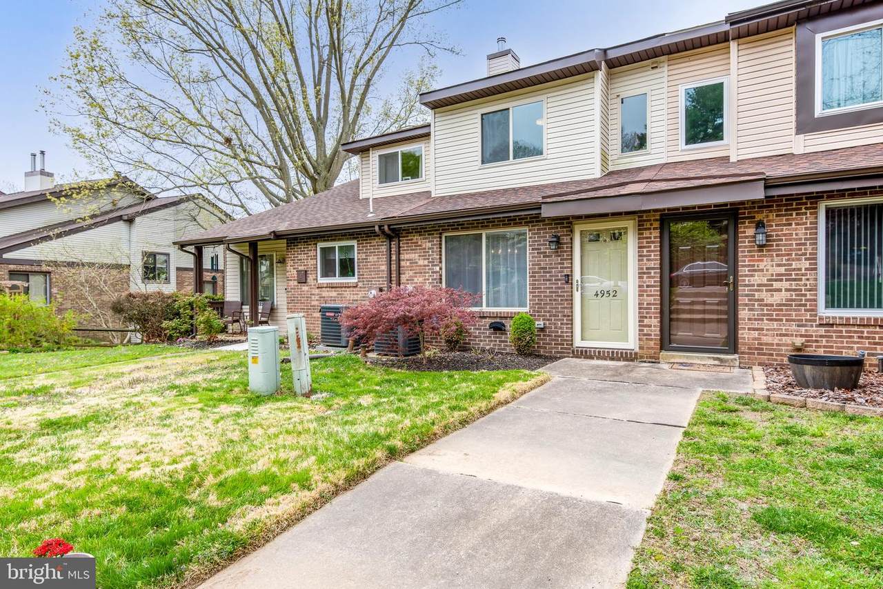 4952 Raintree Court - Photo 1