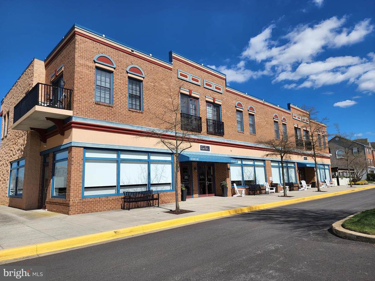 17300 Village Main Boulevard - Photo 1