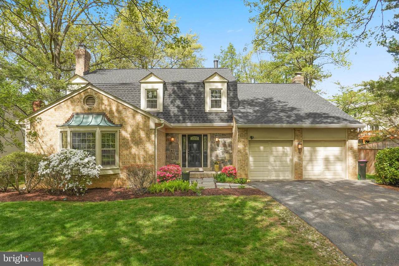 11120 Candlelight Lane - Photo 1