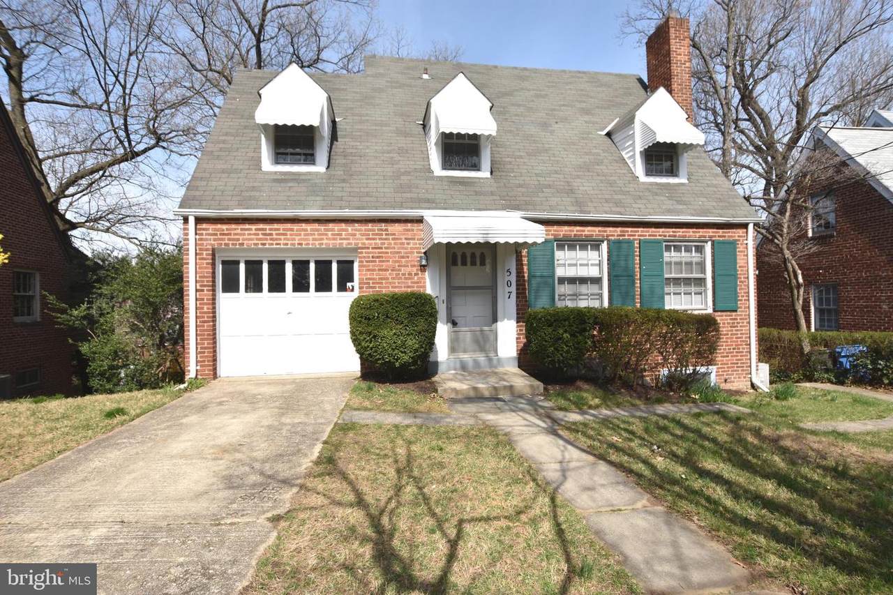 507 Deerfield Avenue - Photo 1