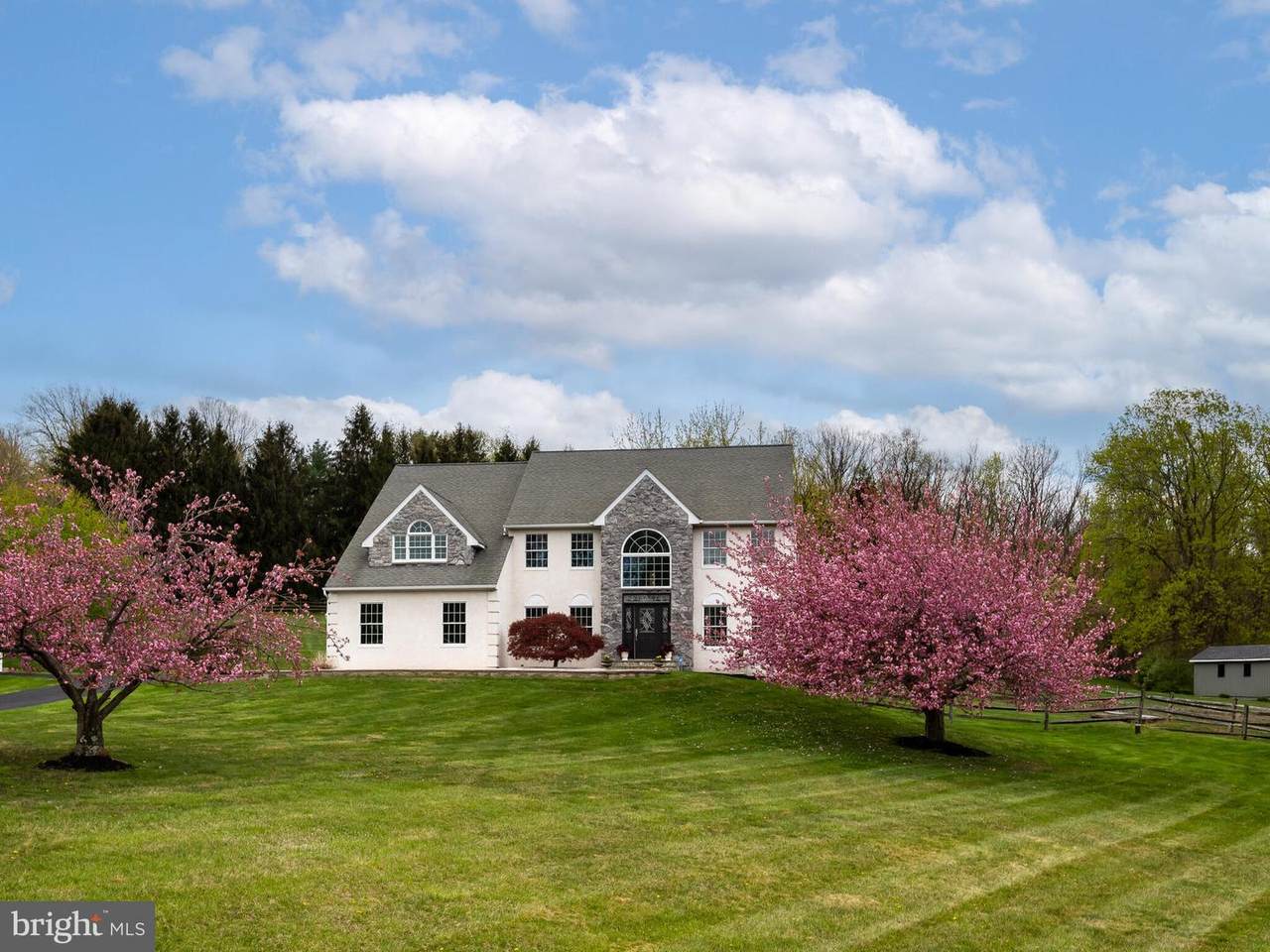 370 Buck Road - Photo 1