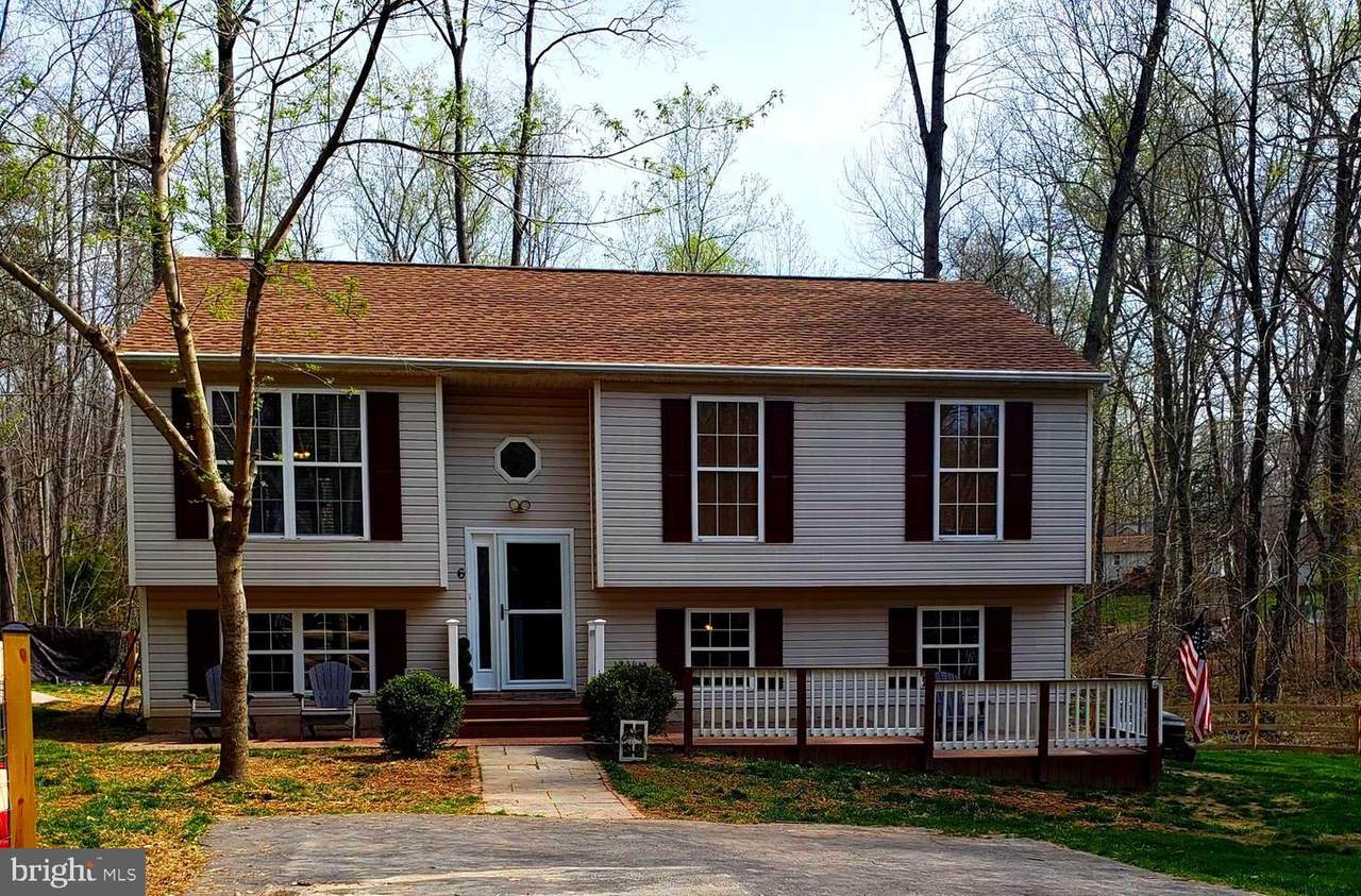 6 Laurel Lane - Photo 1