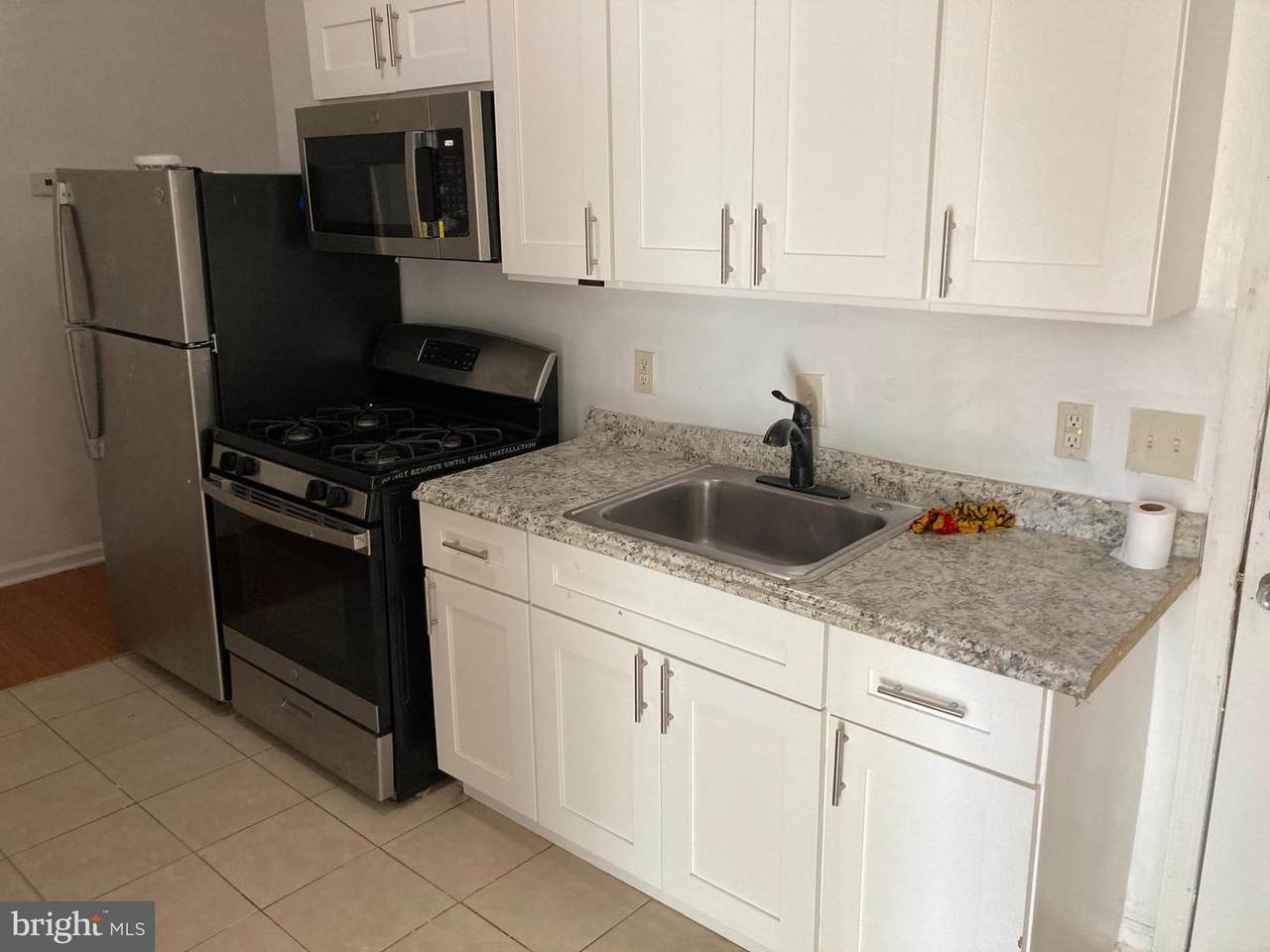 418 41ST - Photo 1