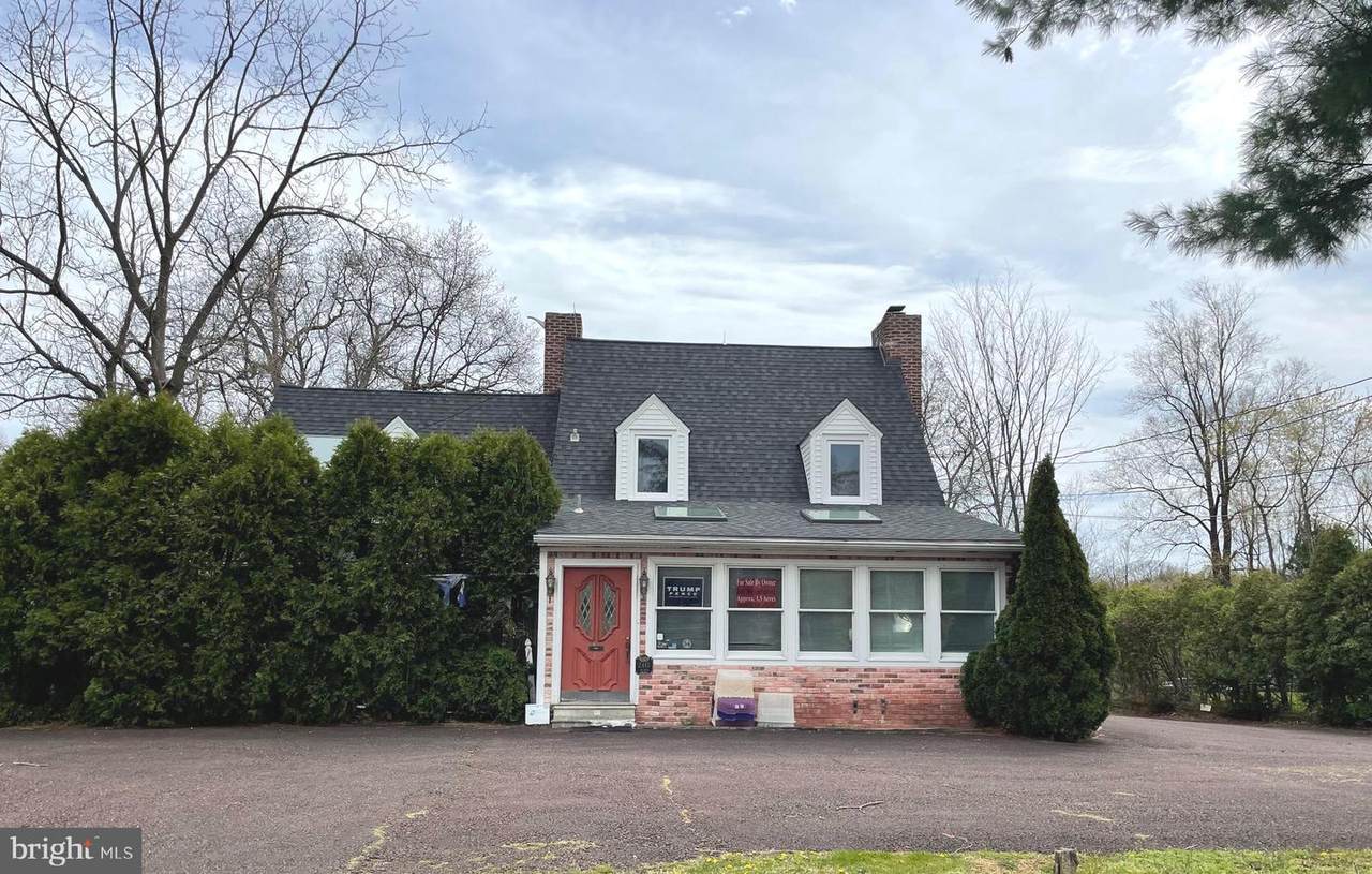 2415 Broad Street - Photo 1