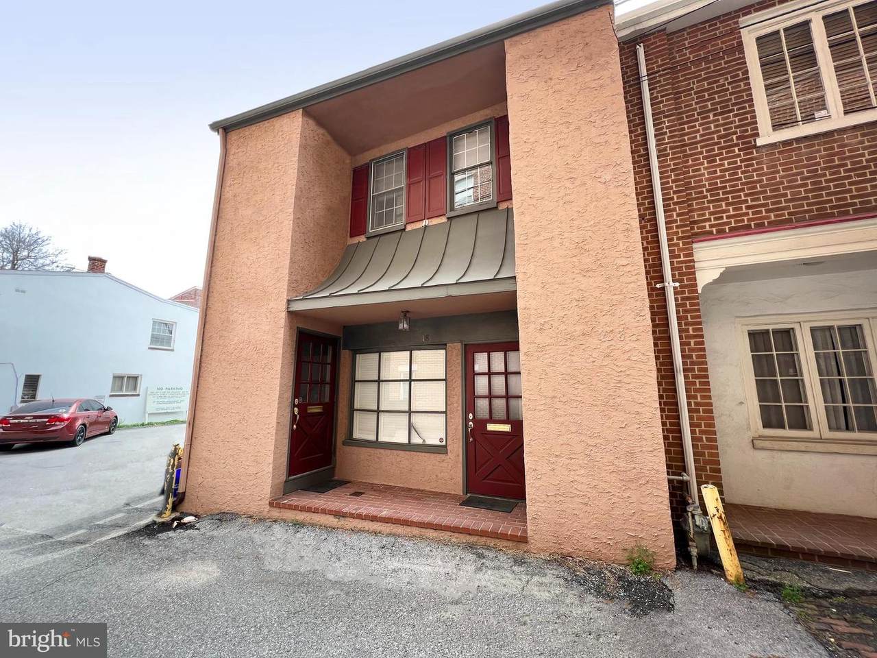 18 Wilmont Mews Alley - Photo 1