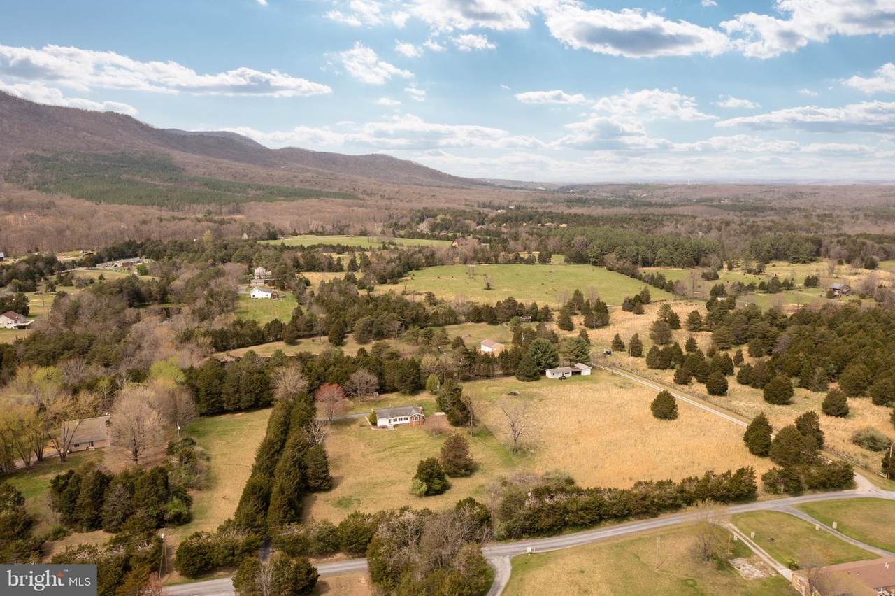 195 Rolling View Drive - Photo 1