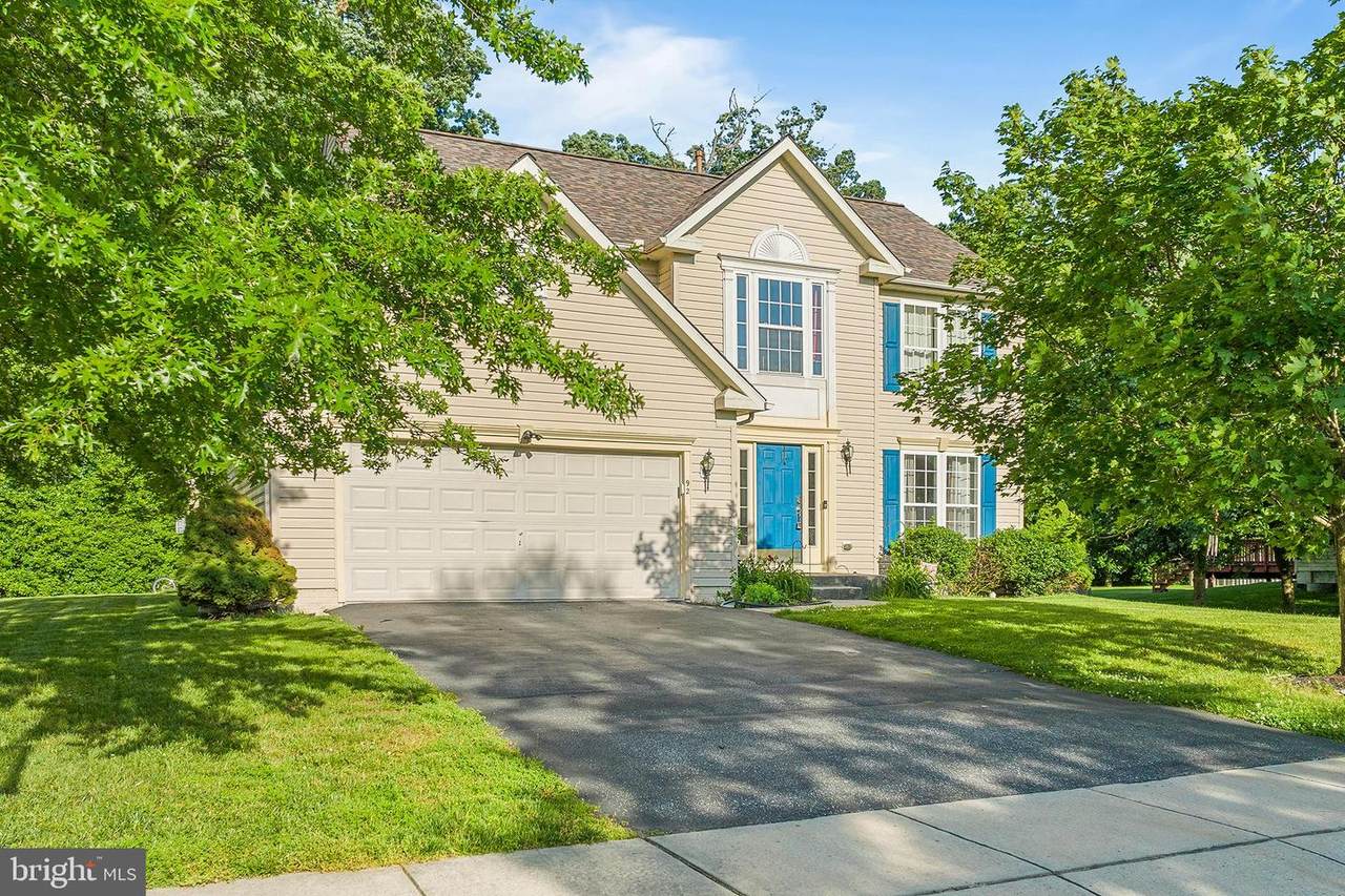 92 Fenton Drive - Photo 1