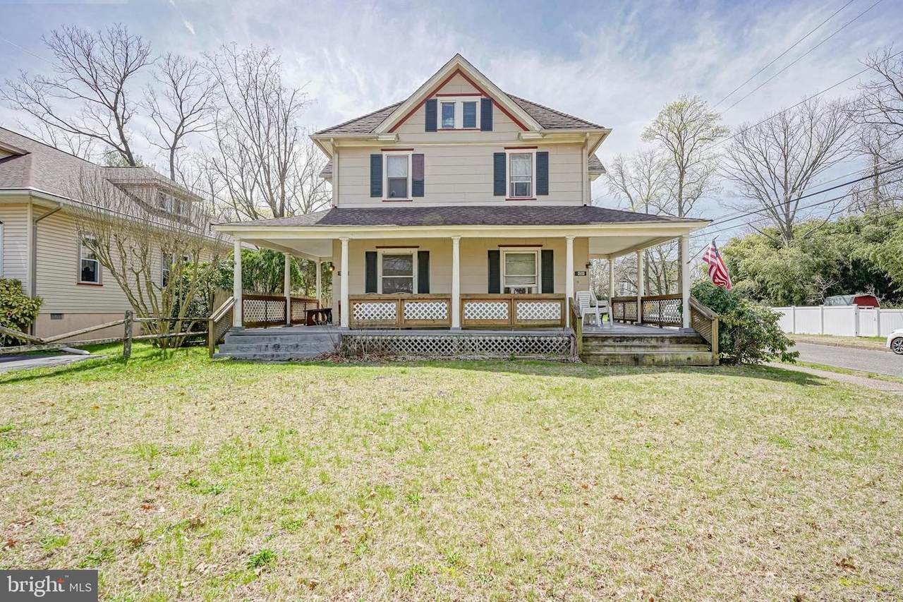 202-204 Cedar Avenue - Photo 1