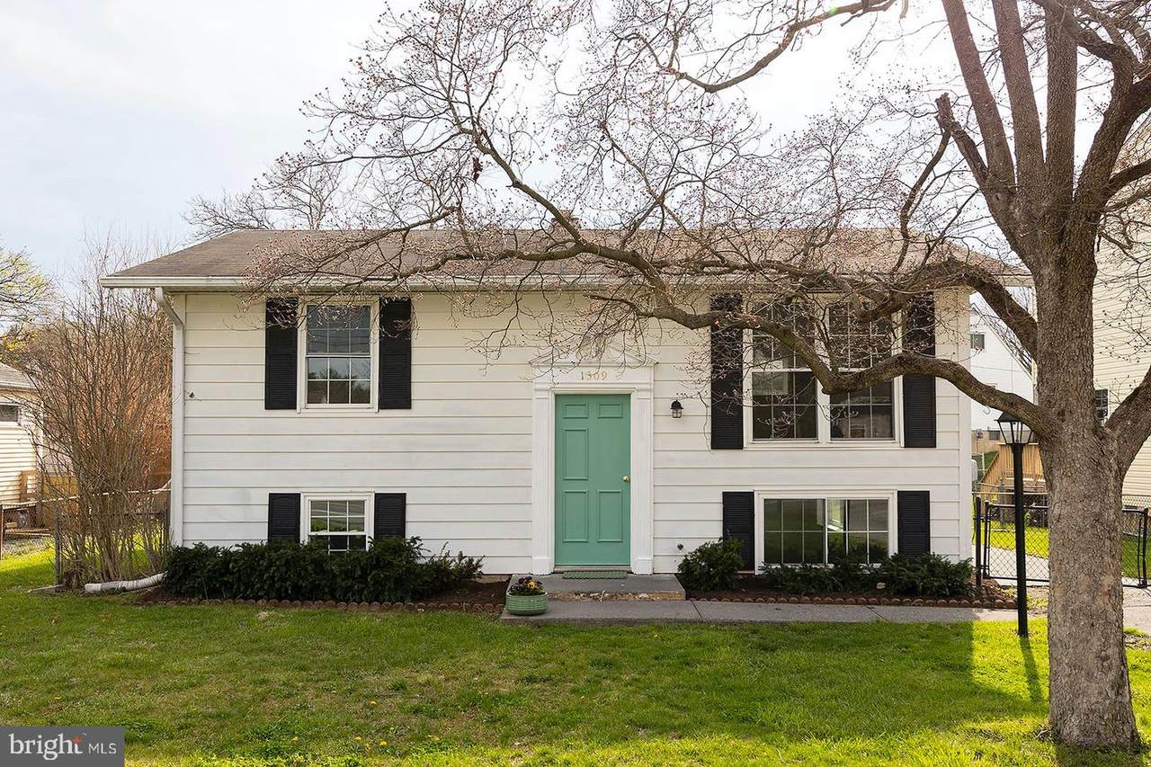 1309 Whittier Avenue - Photo 1