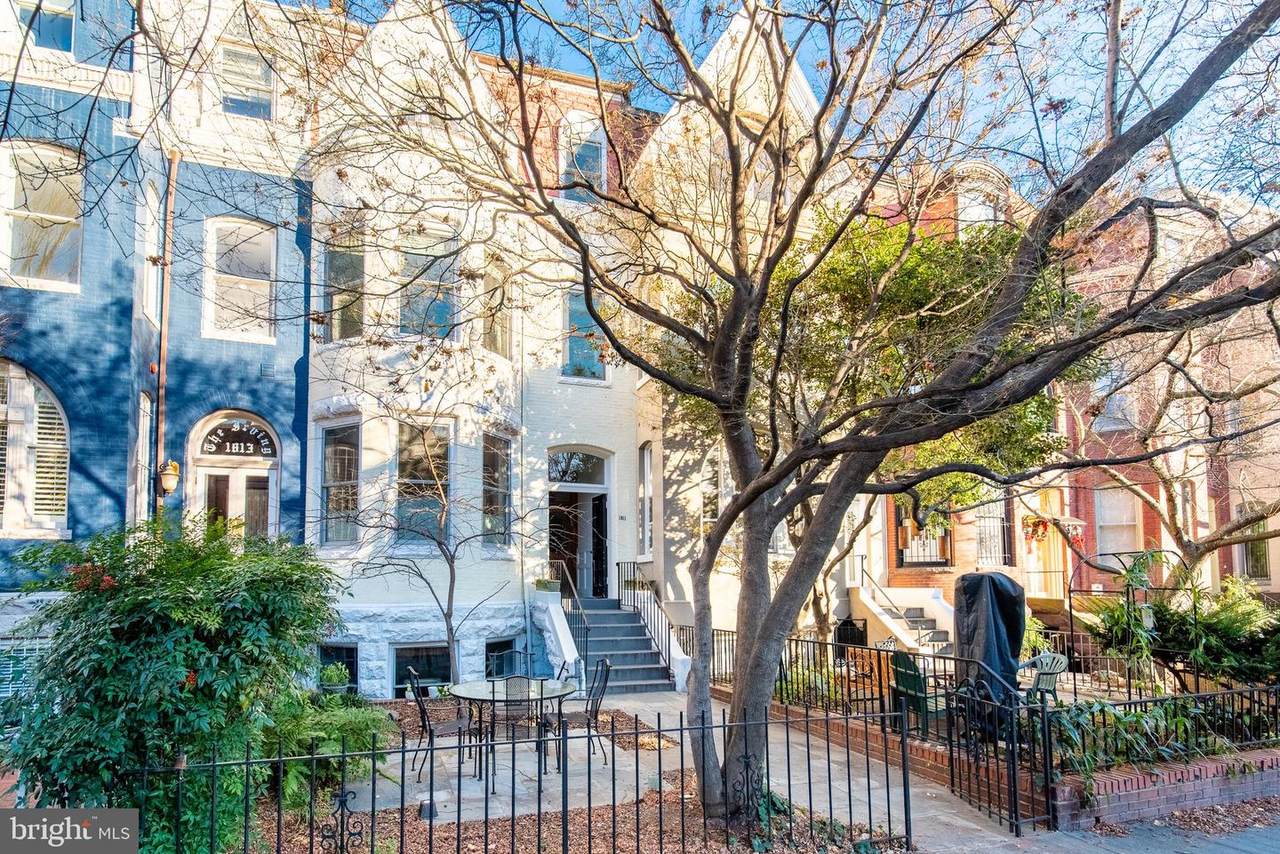 1811 19TH Street - Photo 1