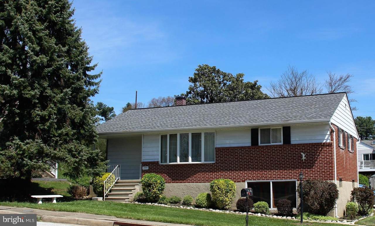 2900 Erie Avenue - Photo 1