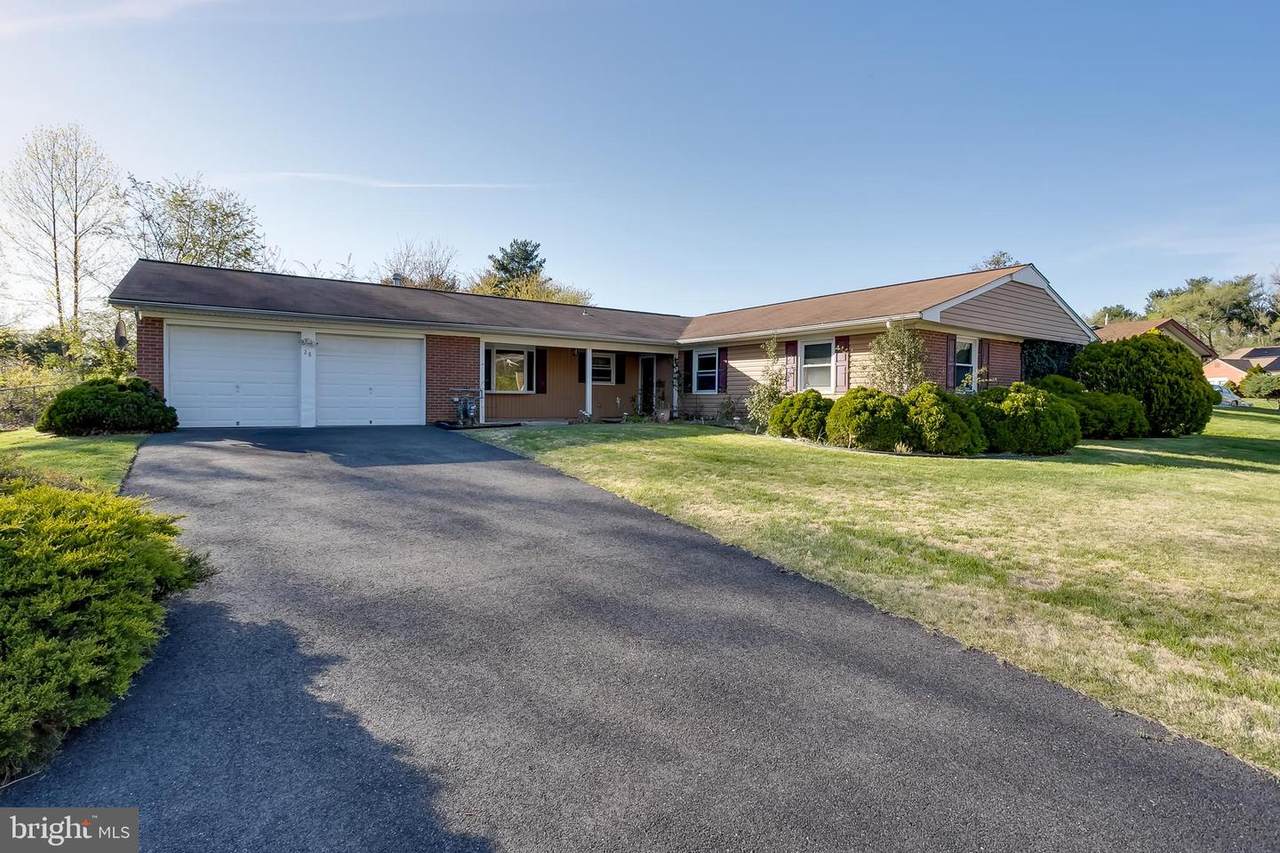 28 Crestview Drive - Photo 1