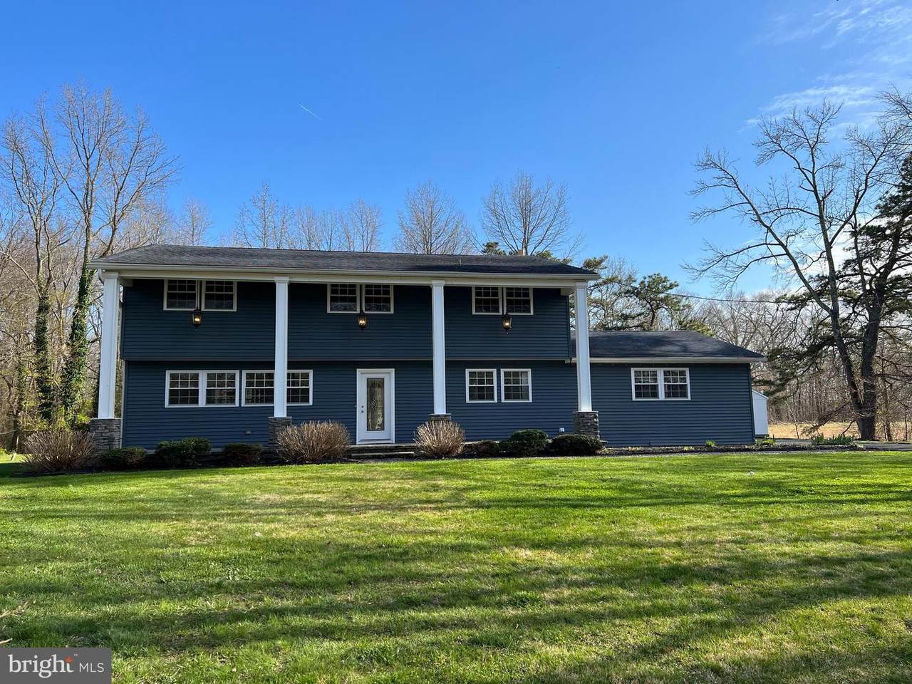 102 Dogwood Lane - Photo 1