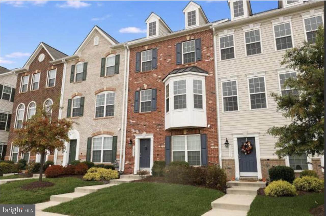 10616 Presidential Parkway - Photo 1