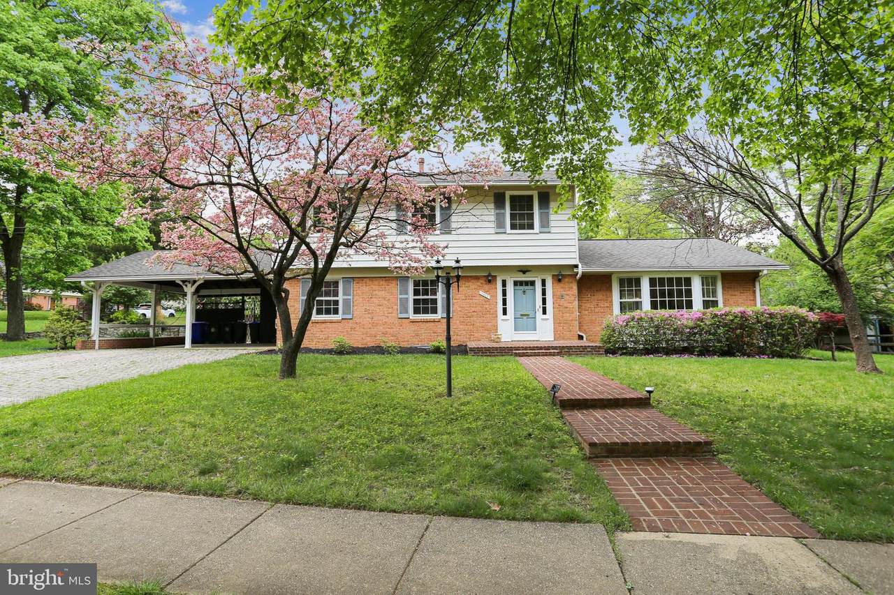 11900 Stonewood Lane - Photo 1