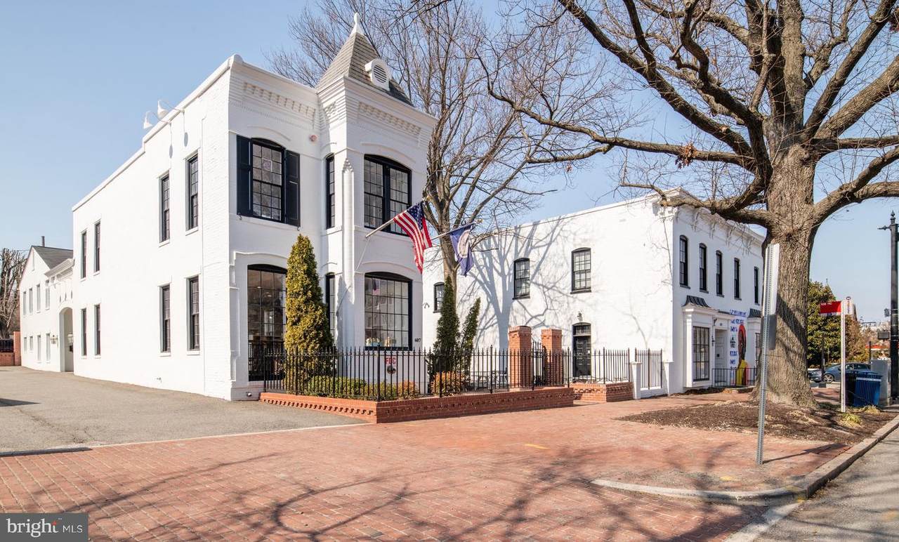 601-607 Washington Street - Photo 1