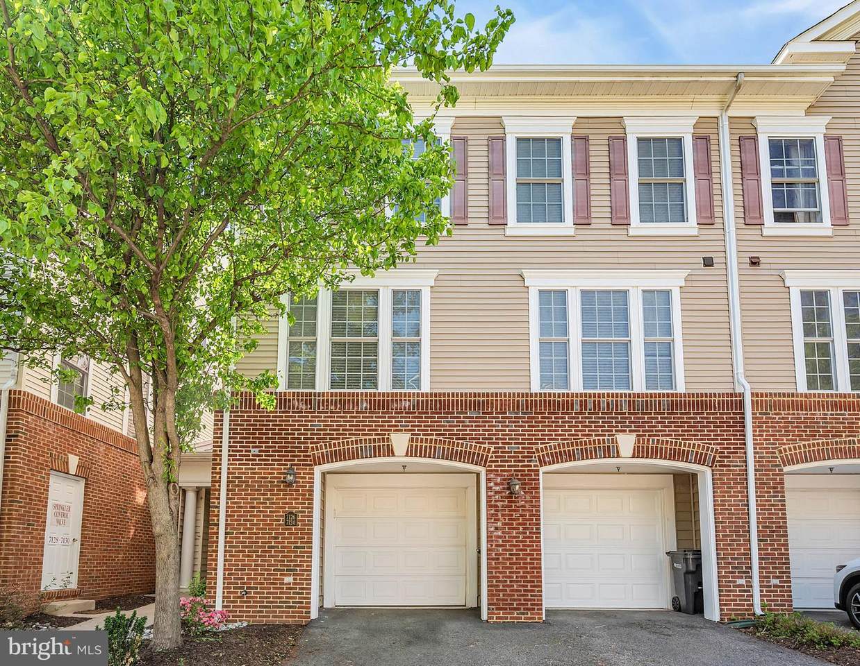 7126 Huntley Creek Place - Photo 1