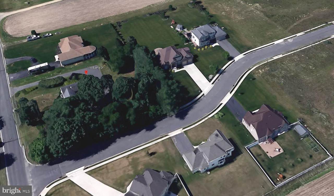 112 Buena Drive - Photo 1