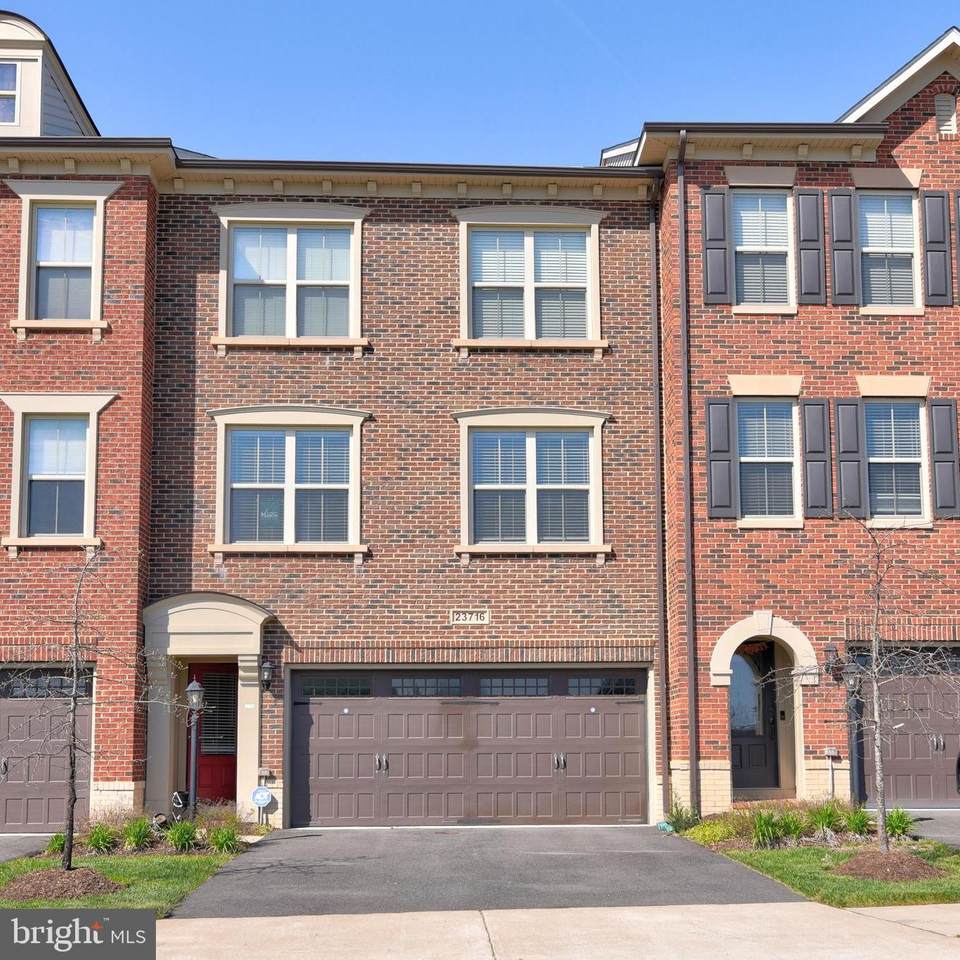 23716 Sailfish Square - Photo 1
