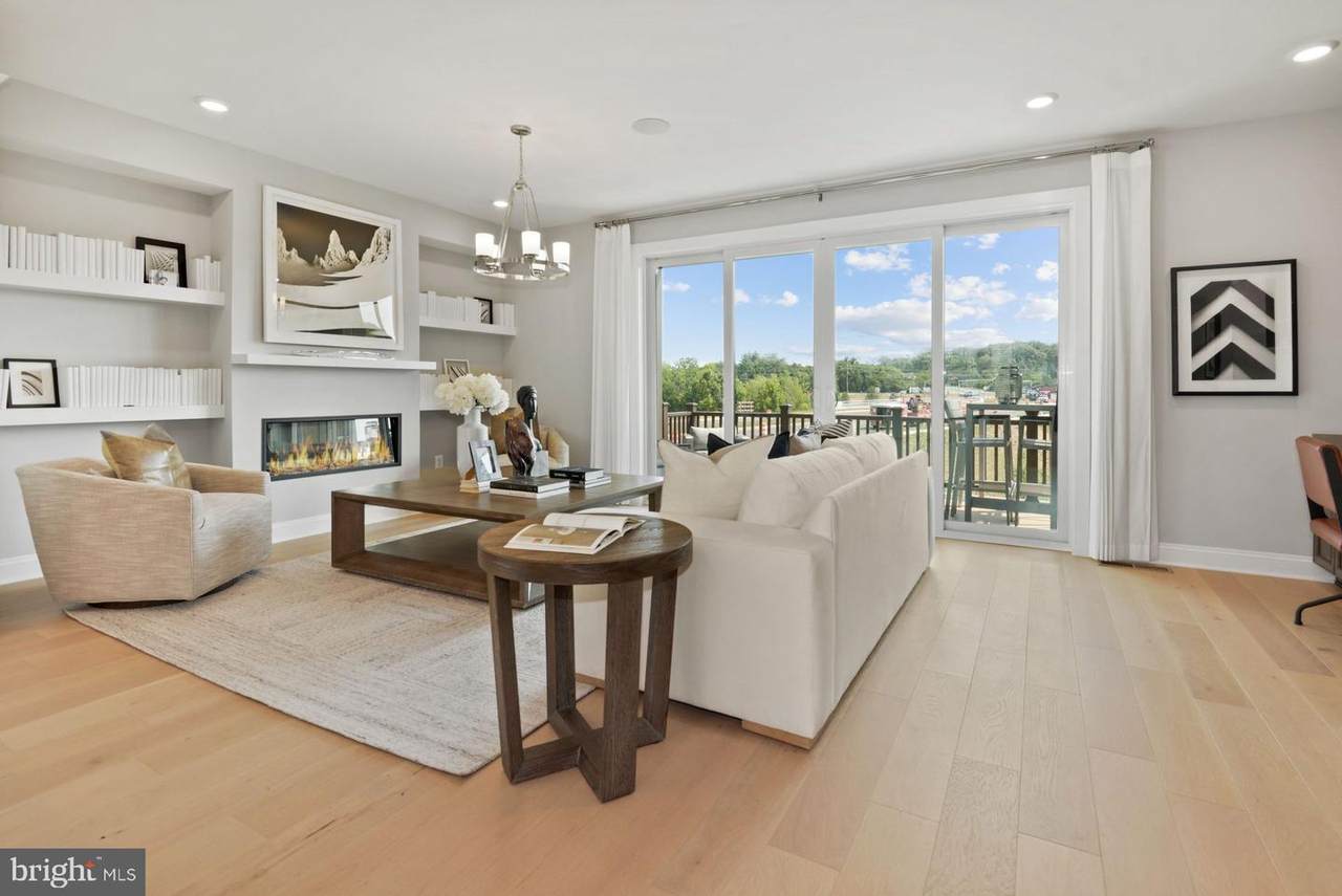 1507 Tawny Thrasher Terrace - Photo 1