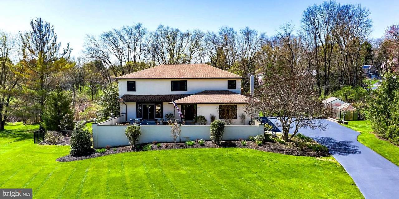 225 Baldwin Drive - Photo 1