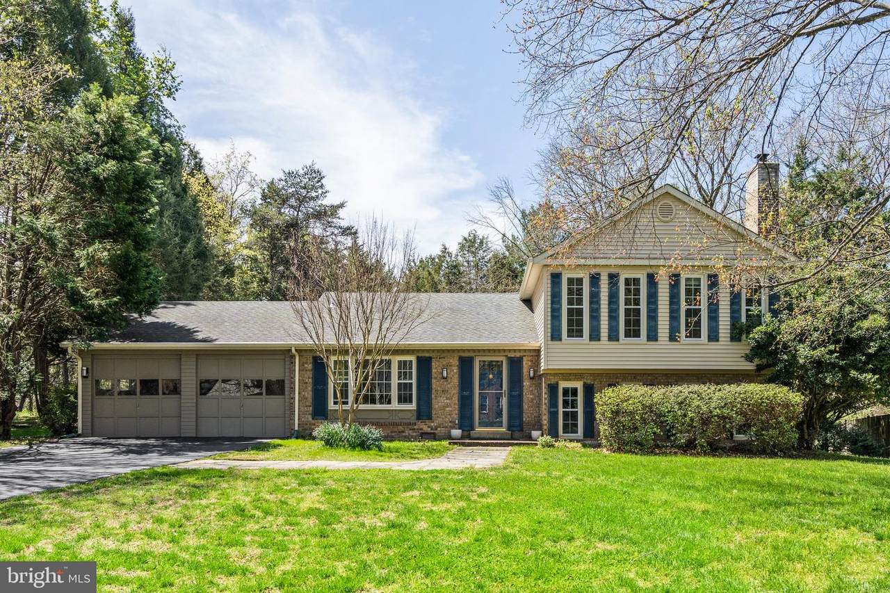 10309 Tamarack Drive - Photo 1