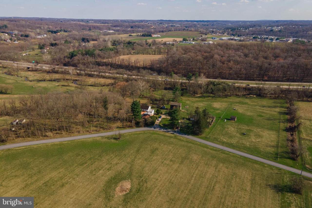 612 Woodview Road - Photo 1