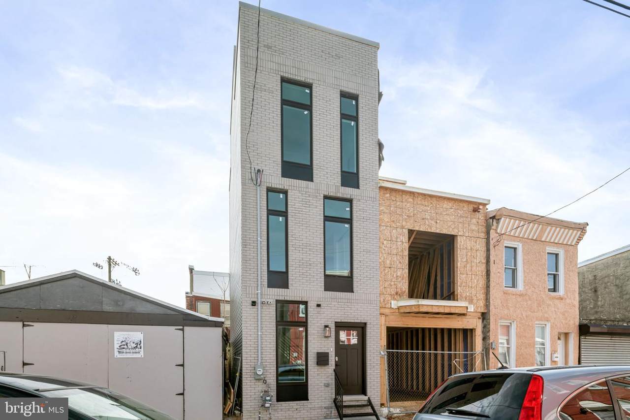 1945 Mutter Street - Photo 1