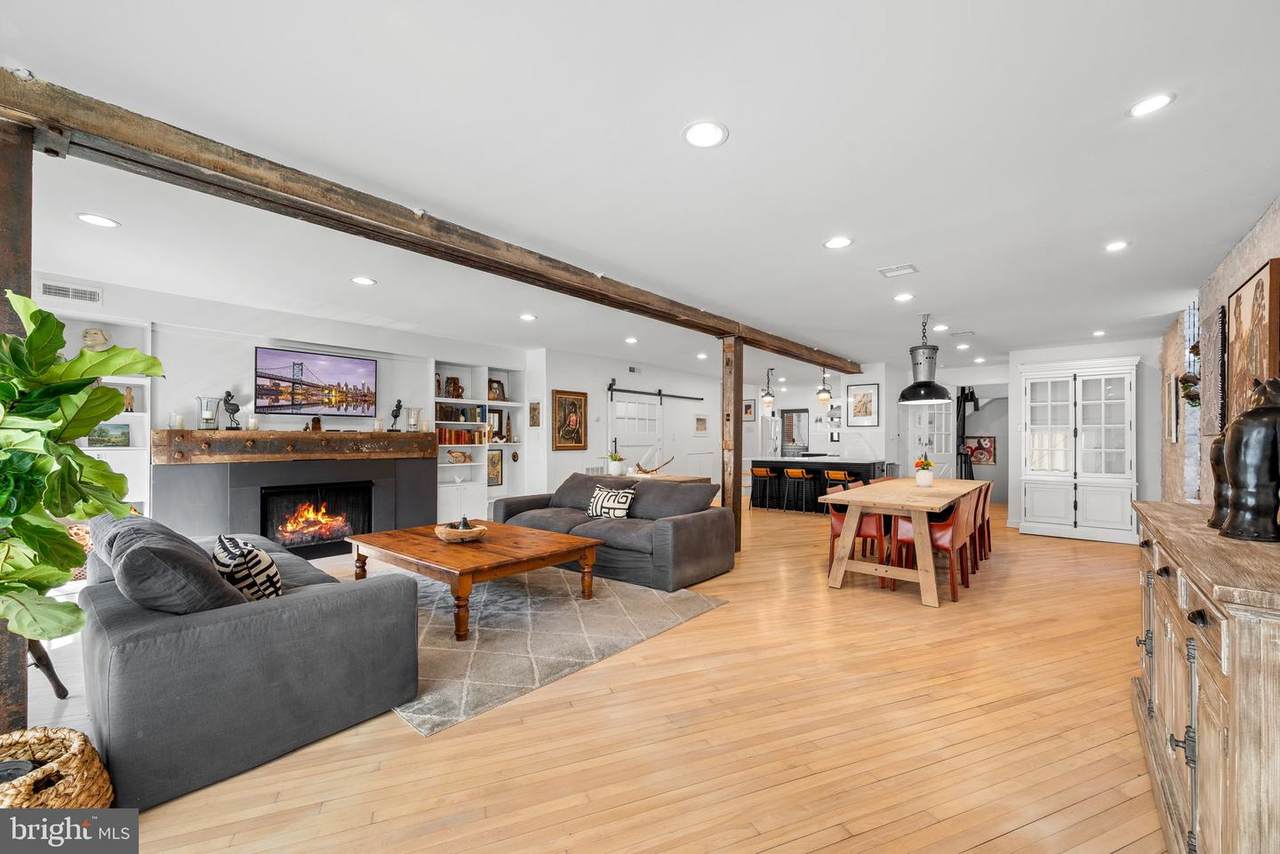205-7 Fairmount Avenue - Photo 1