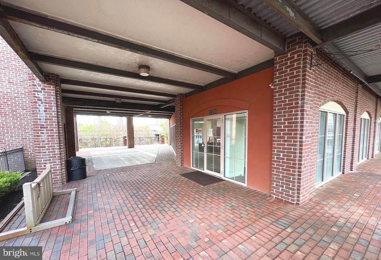 220 Union Square Drive - Photo 1