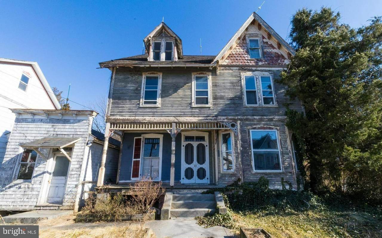 1641 Main Street - Photo 1