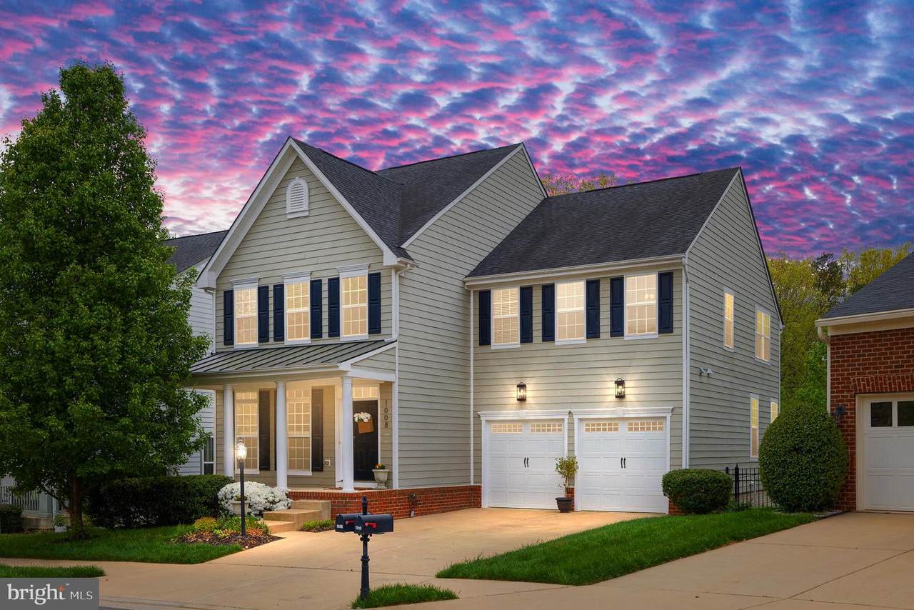 1008 Everett Court - Photo 1