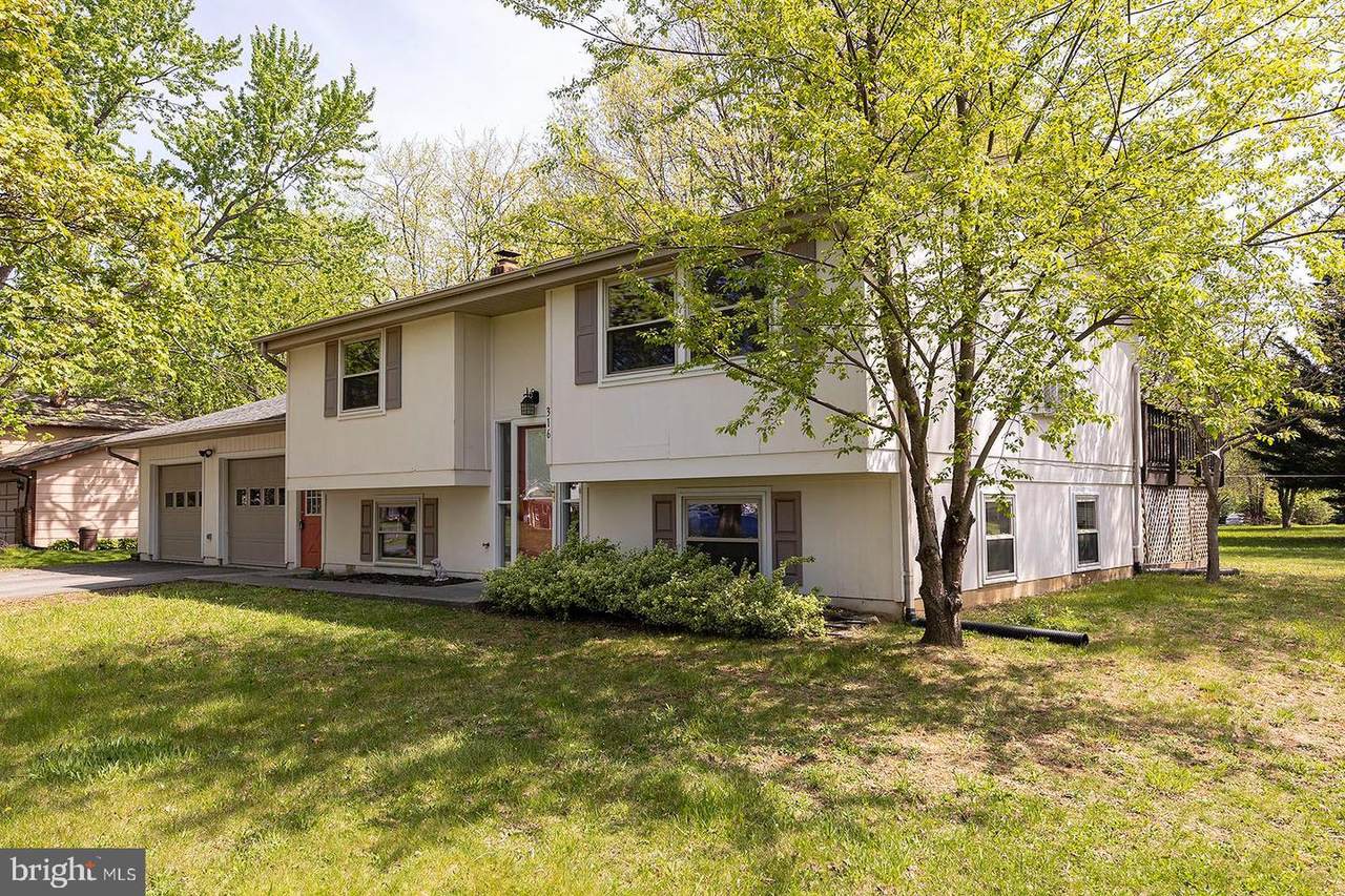 316 Fredericktowne Drive - Photo 1