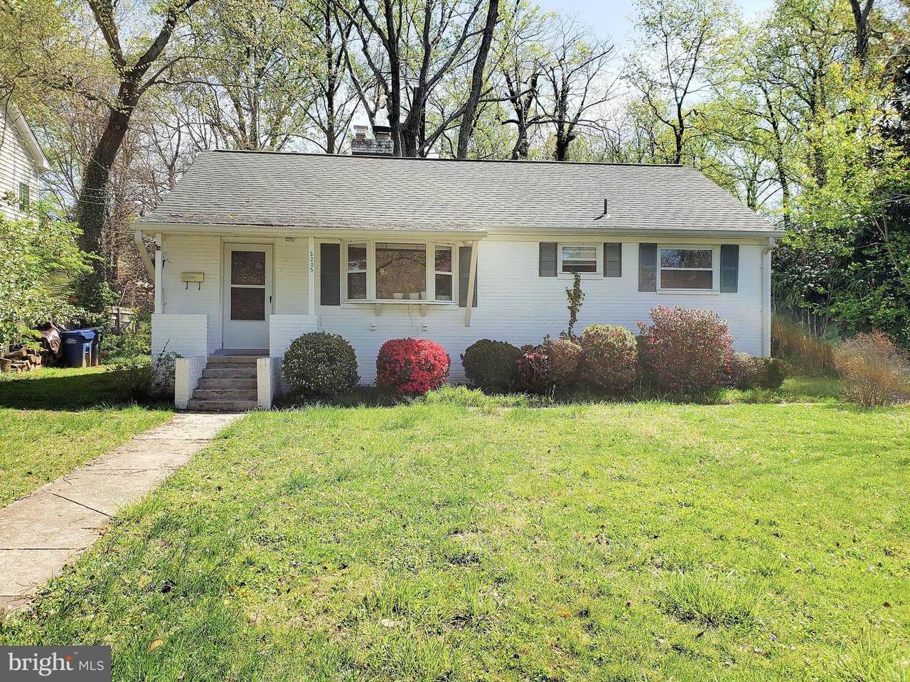 2205 Grayson Place - Photo 1