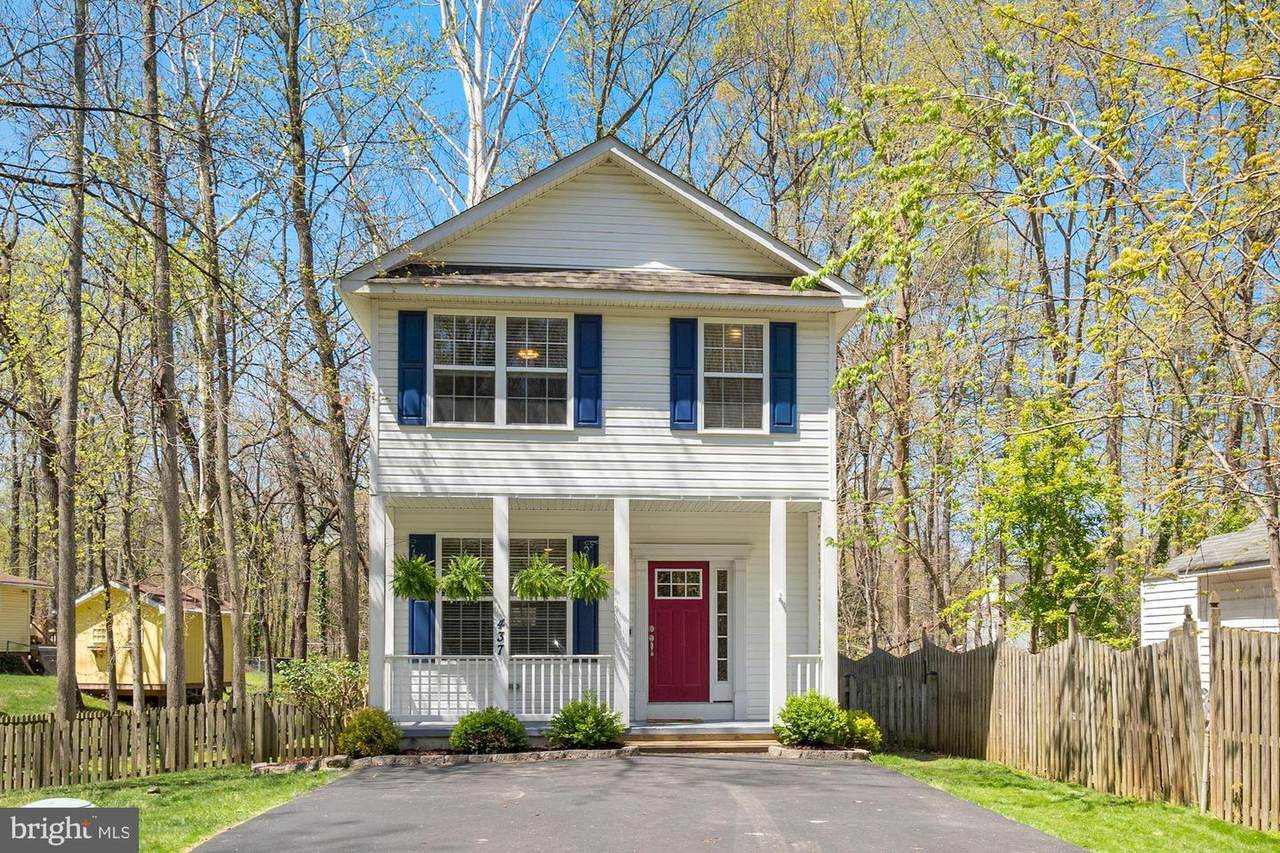 437 Plainview Avenue - Photo 1