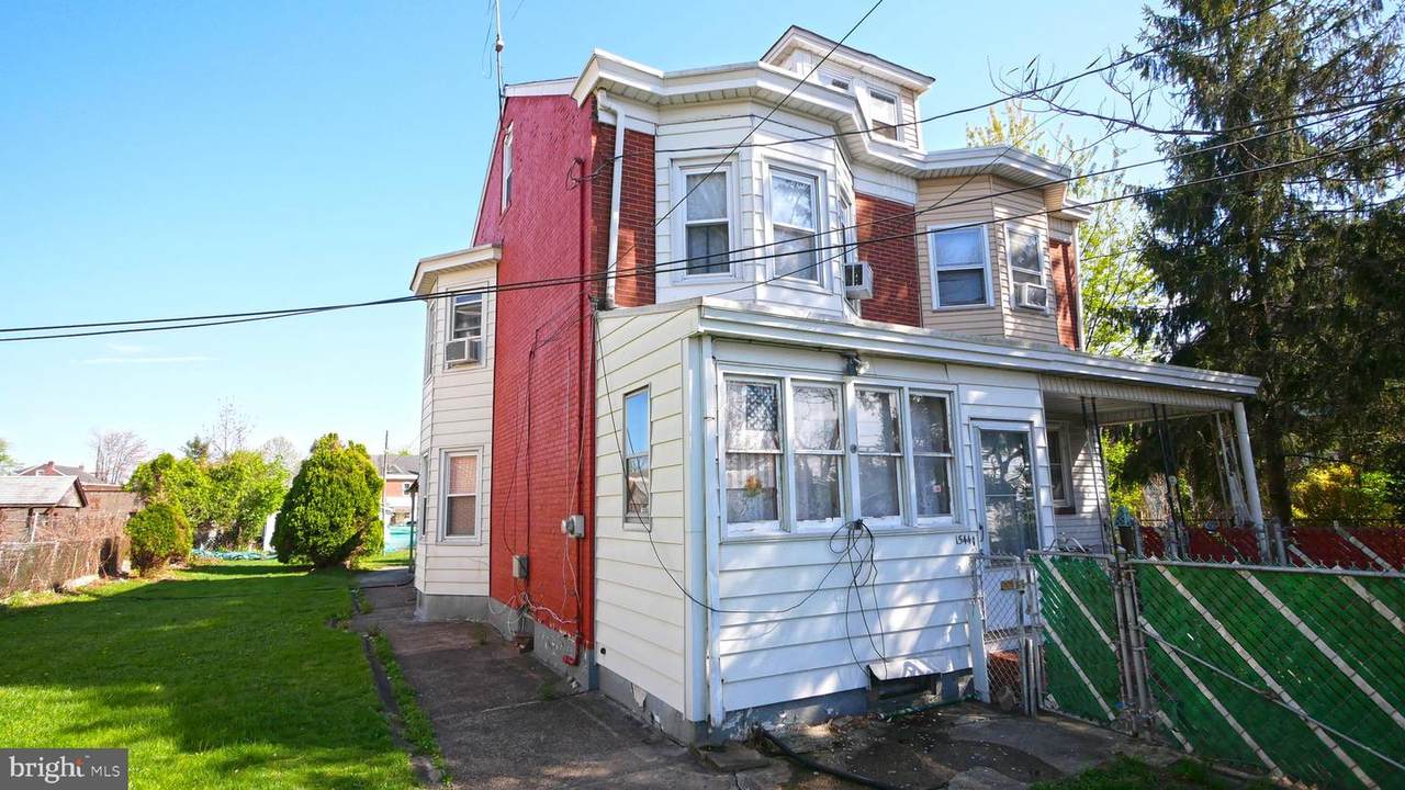 1544 Princeton Avenue - Photo 1